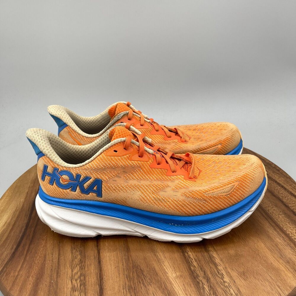 Hoka One One Clifton 9 Shoes Mens Size 9.5 2E Orange Running Comfort Walking Gym